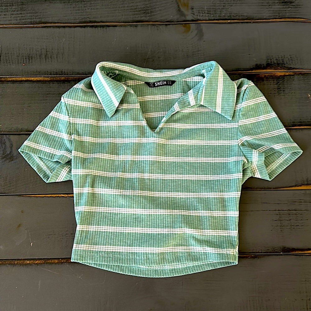 Cropped T from SHEIN and only a little bit used.